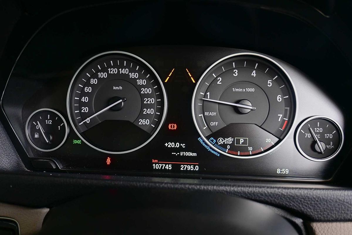 2016 BMW 3 Series 330i Sport Line F31 LCI