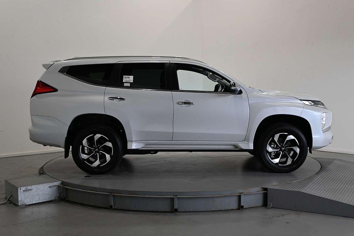 2024 Mitsubishi Pajero Sport Exceed QG