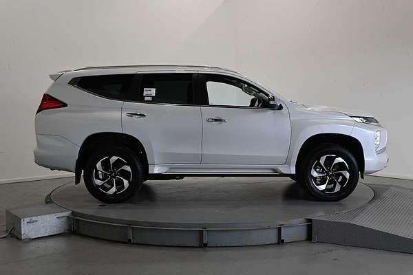 2024 Mitsubishi Pajero Sport Exceed QG