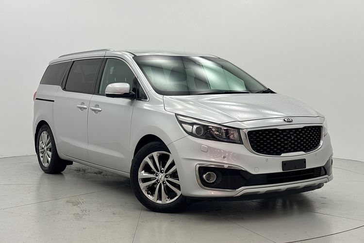 2017 Kia Carnival Platinum YP