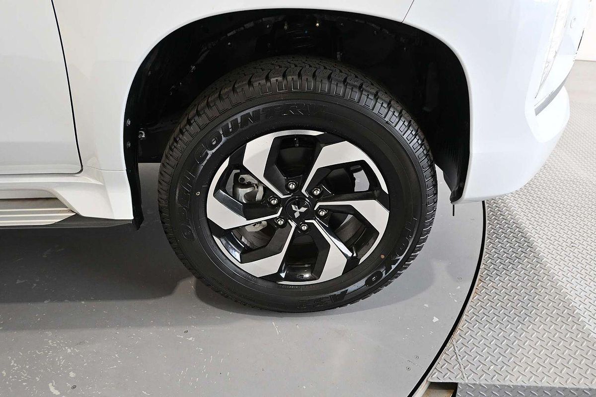 2024 Mitsubishi Pajero Sport Exceed QG