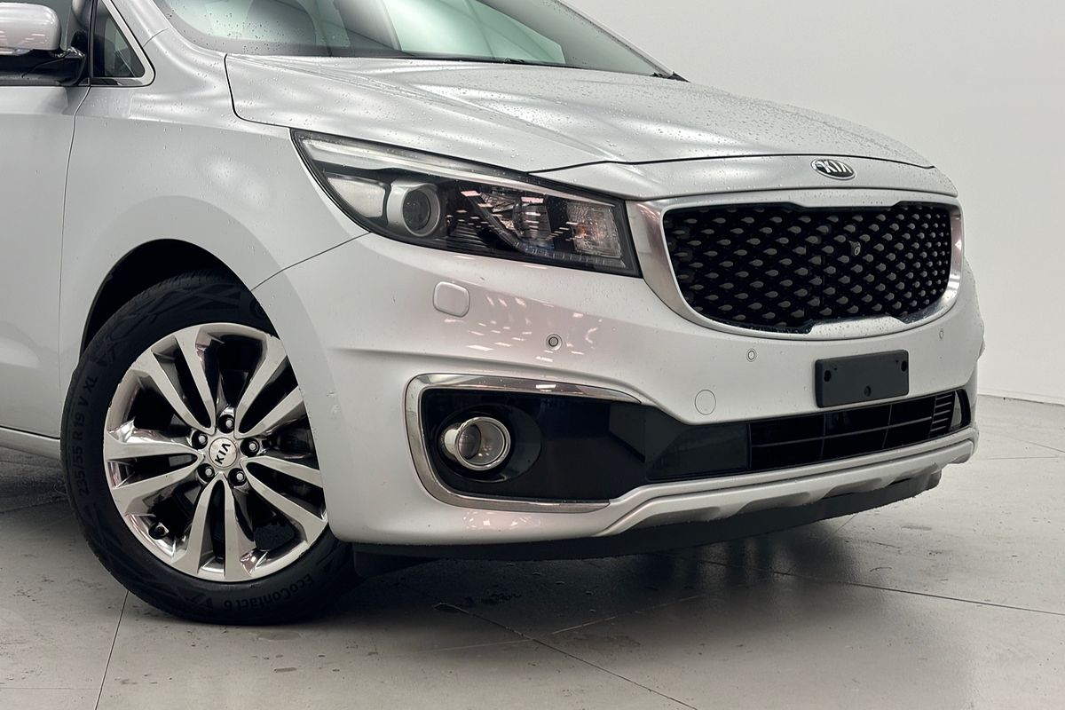 2017 Kia Carnival Platinum YP
