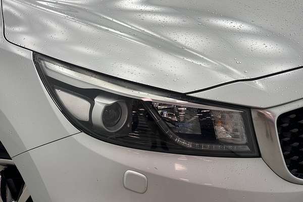 2017 Kia Carnival Platinum YP