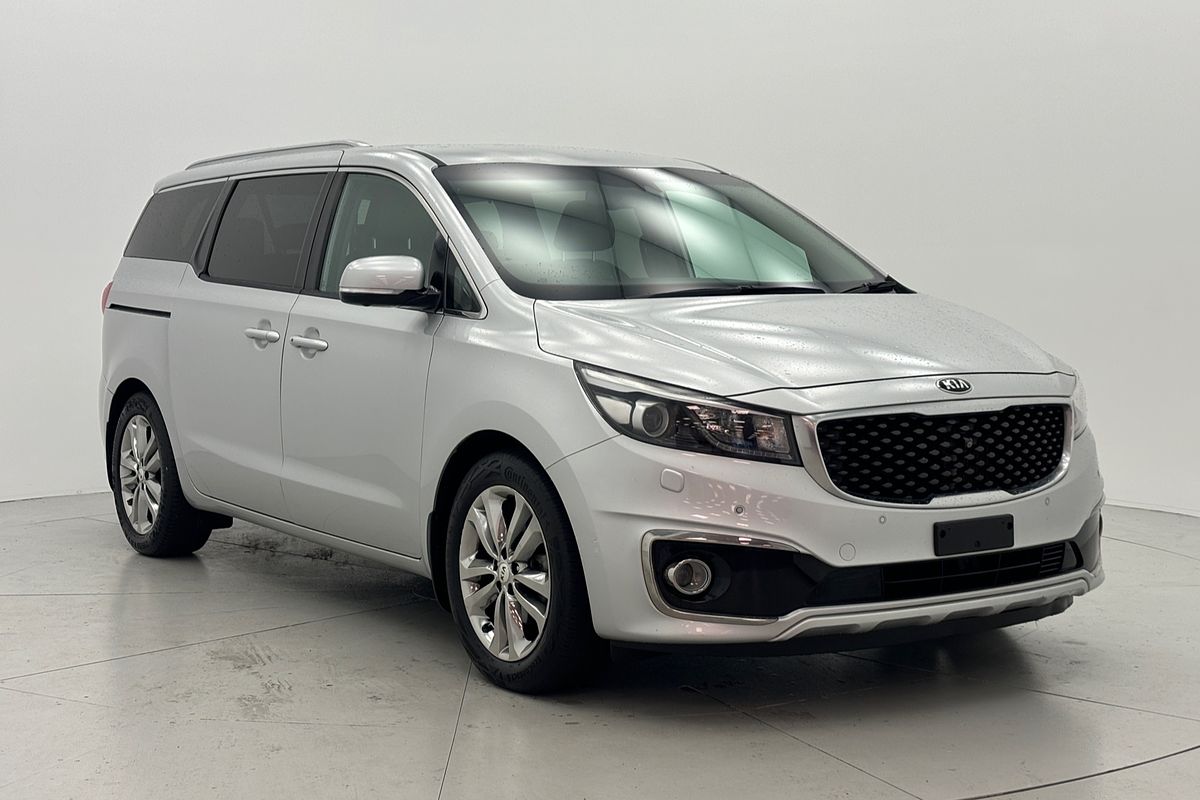 2017 Kia Carnival Platinum YP