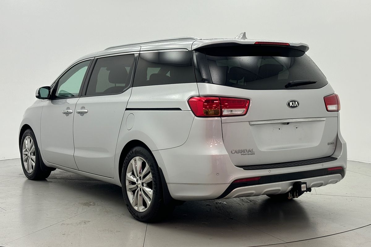 2017 Kia Carnival Platinum YP