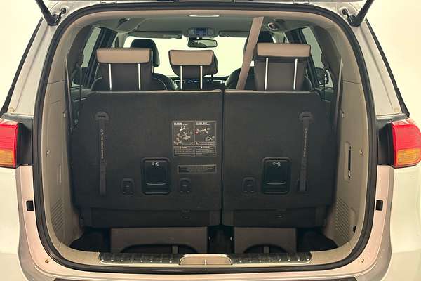 2017 Kia Carnival Platinum YP