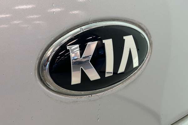 2017 Kia Carnival Platinum YP