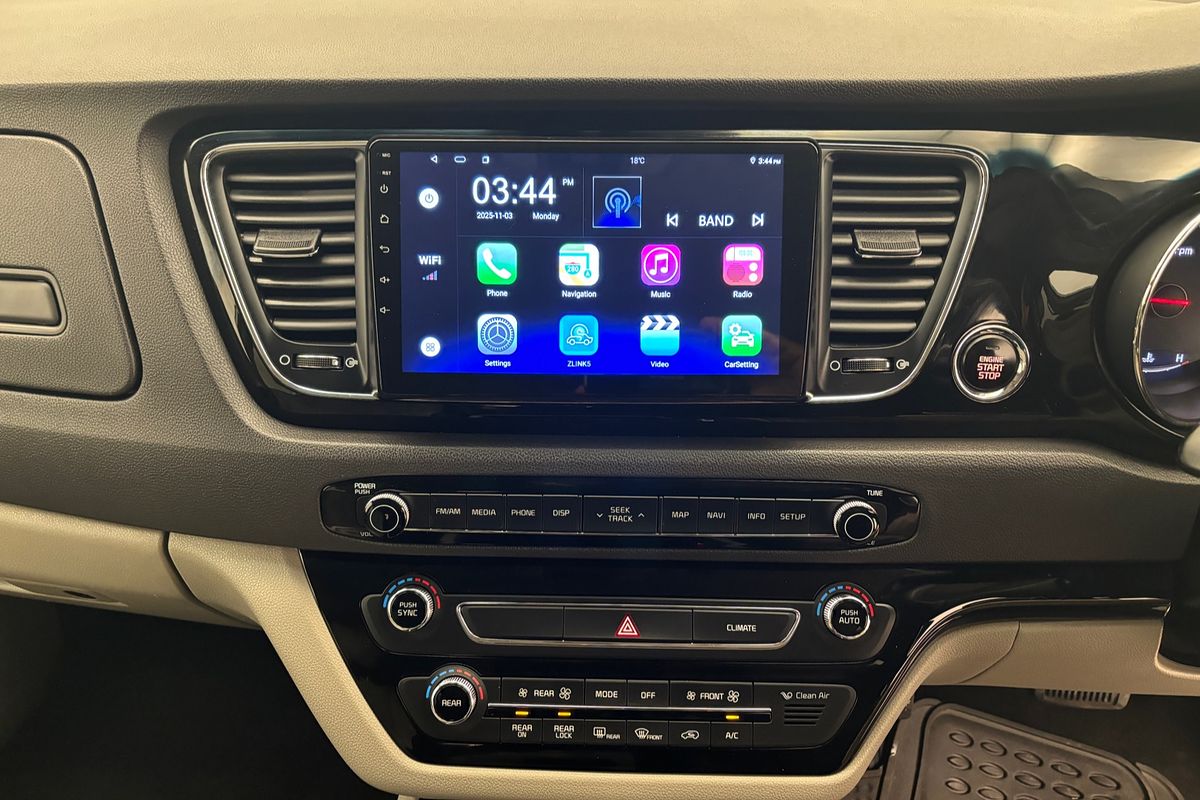 2017 Kia Carnival Platinum YP