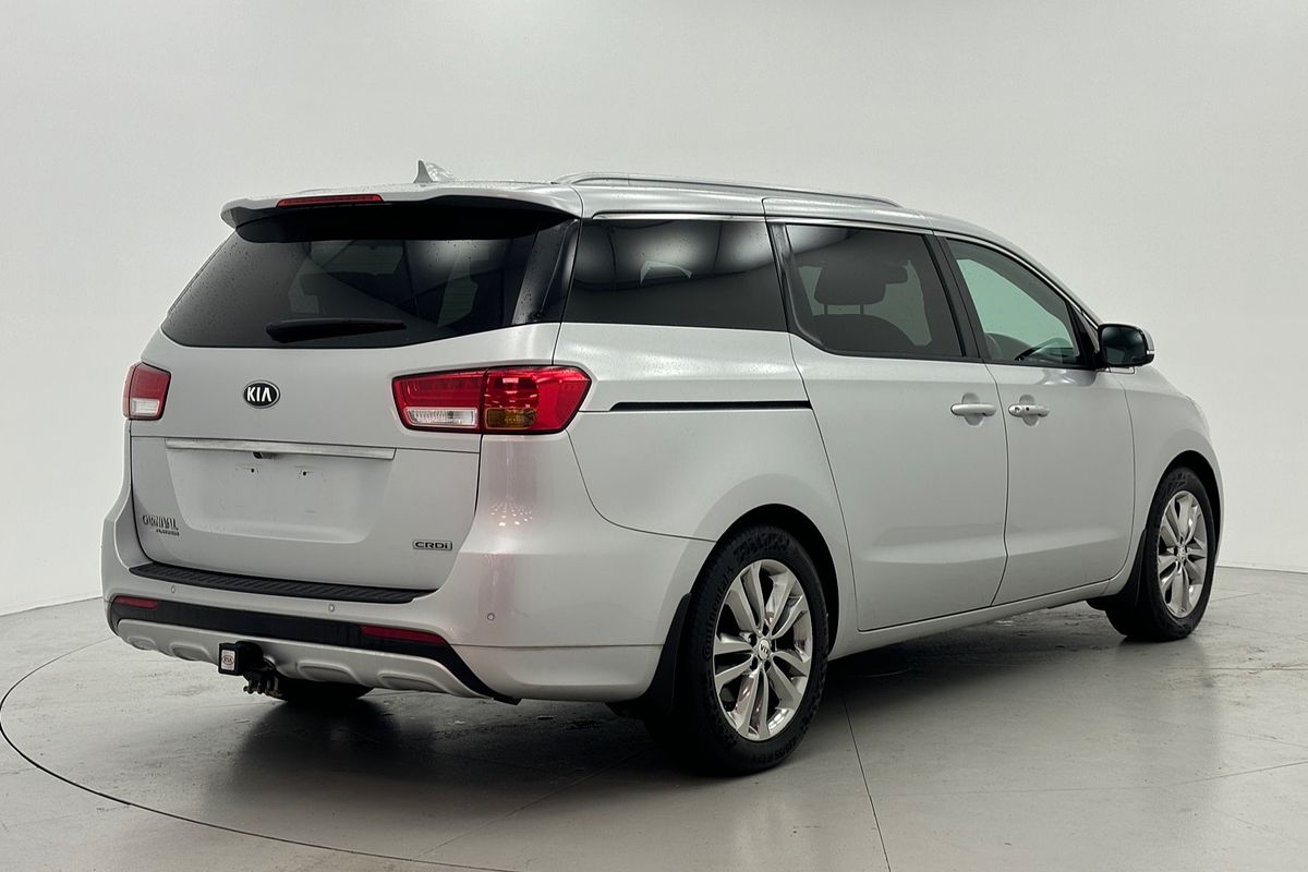 2017 Kia Carnival Platinum YP