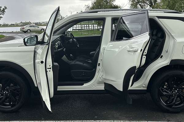 2024 SsangYong Korando Ultimate LTD C300