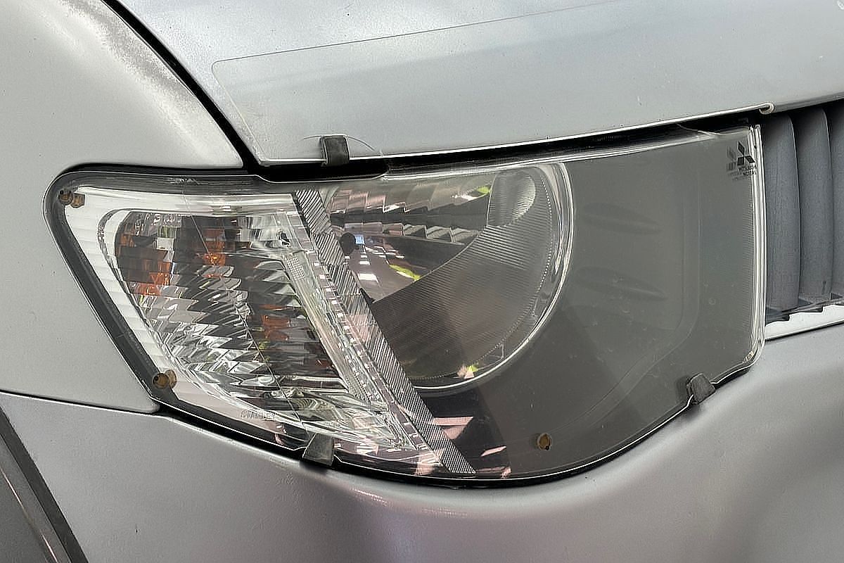 2009 Mitsubishi Triton GLX-R ML 4X4