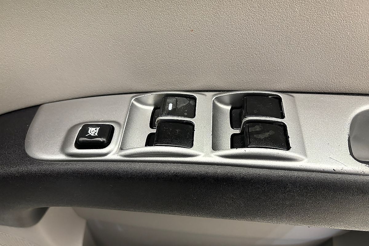 2009 Mitsubishi Triton GLX-R ML 4X4