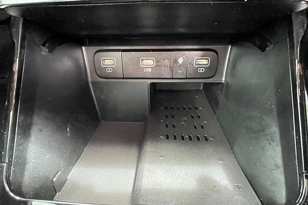 2023 Kia Sorento GT-Line MQ4