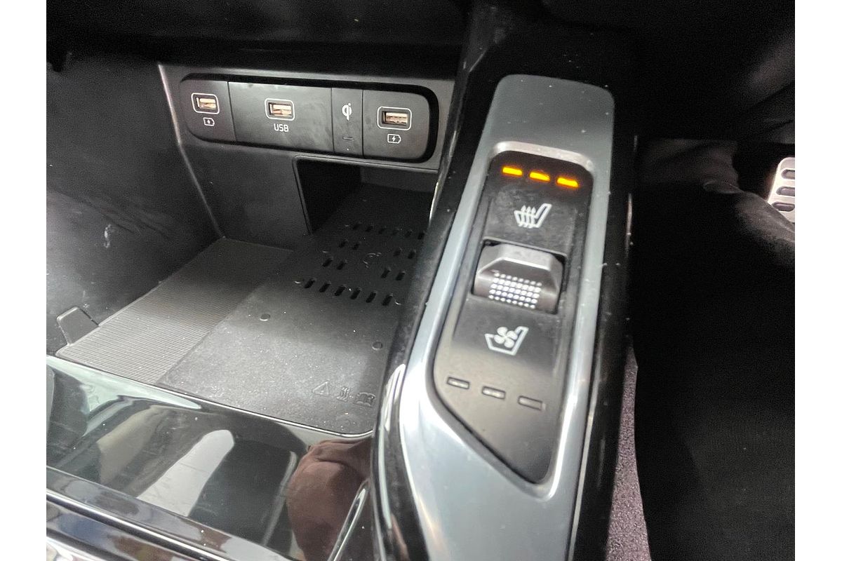 2023 Kia Sorento GT-Line MQ4