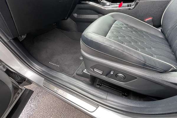 2023 Kia Sorento GT-Line MQ4