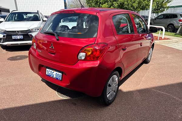 2016 Mitsubishi Mirage ES LA