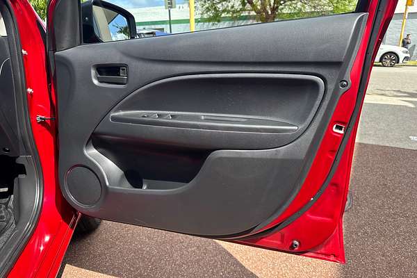 2016 Mitsubishi Mirage ES LA