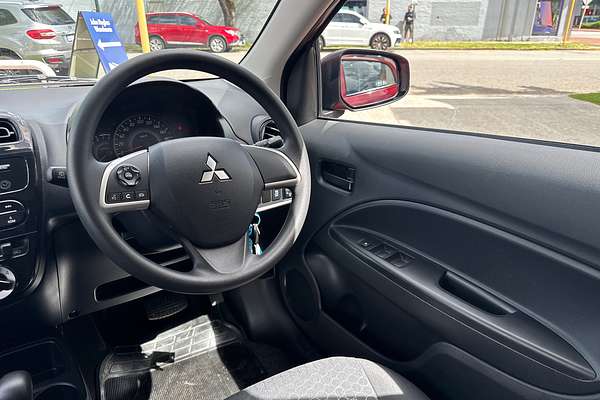 2016 Mitsubishi Mirage ES LA