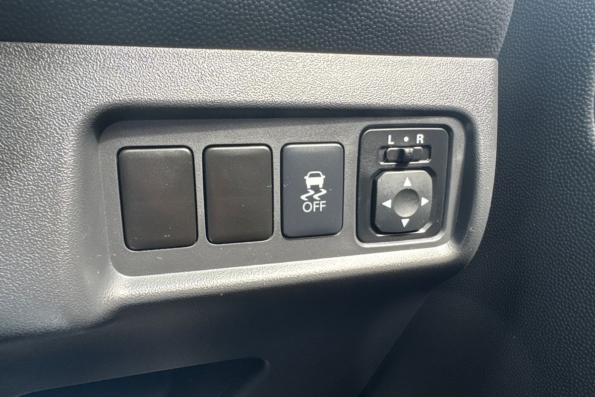 2016 Mitsubishi Mirage ES LA