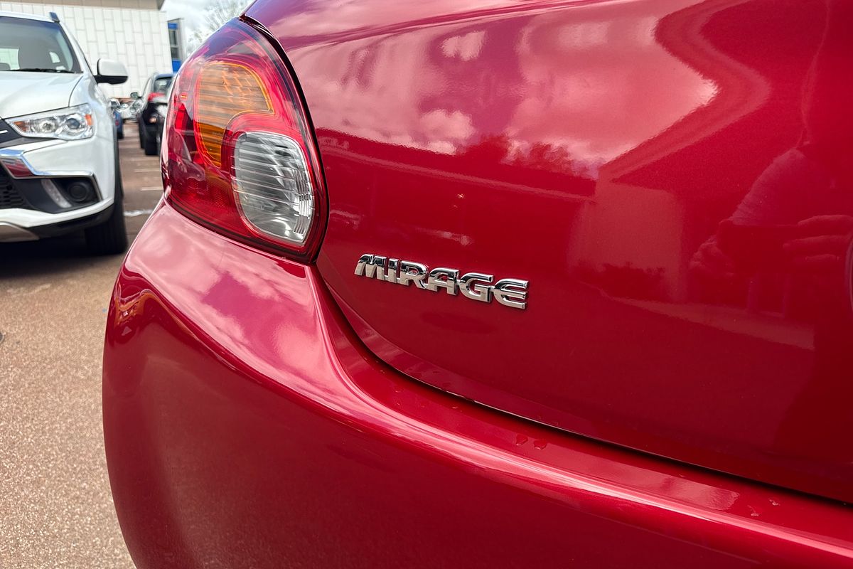 2016 Mitsubishi Mirage ES LA