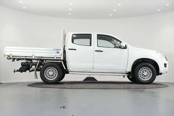 2016 Isuzu D-MAX SX High Ride Rear Wheel Drive