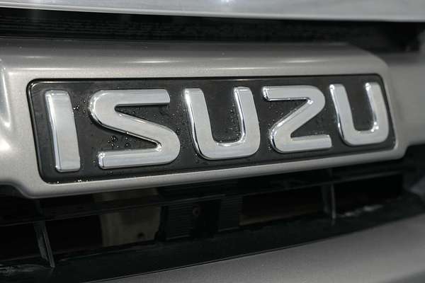 2016 Isuzu D-MAX SX High Ride Rear Wheel Drive