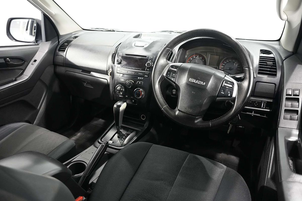 2016 Isuzu D-MAX SX High Ride Rear Wheel Drive