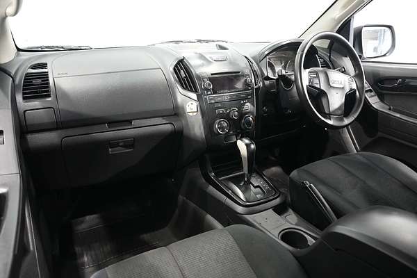 2016 Isuzu D-MAX SX High Ride Rear Wheel Drive