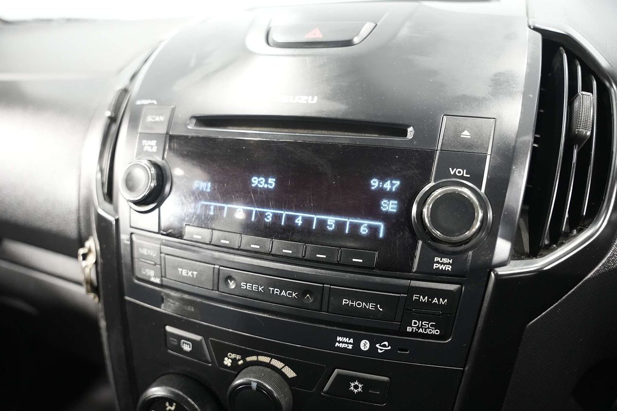 2016 Isuzu D-MAX SX High Ride Rear Wheel Drive