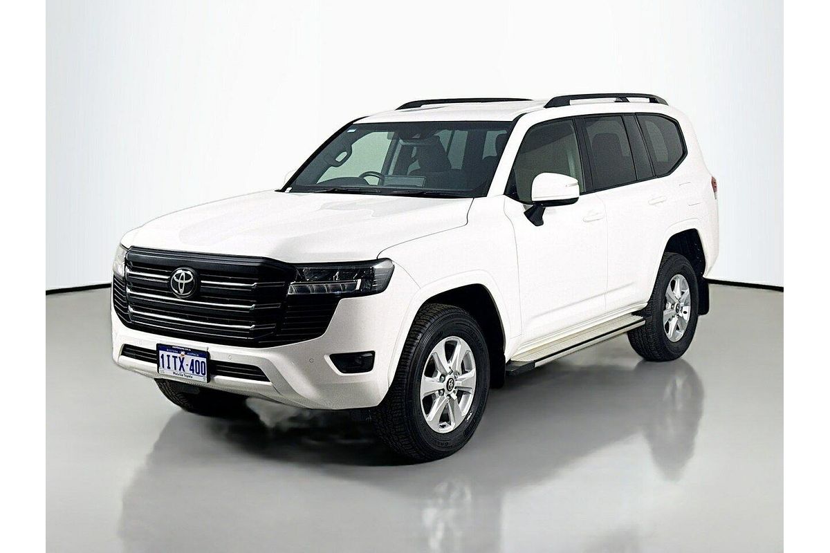 2024 Toyota Landcruiser GXL FJA300R