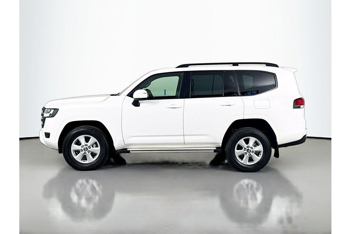 2024 Toyota Landcruiser GXL FJA300R