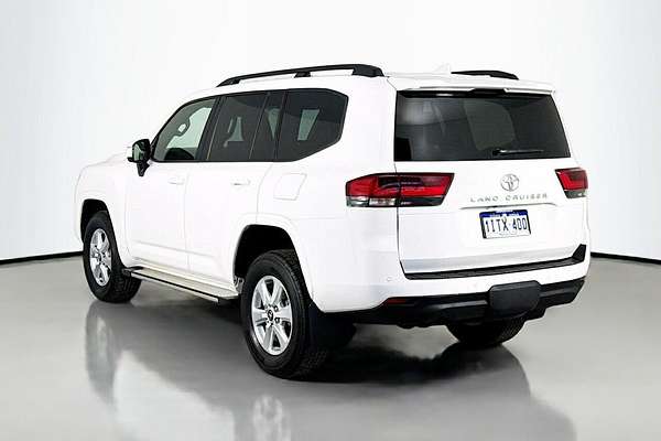 2024 Toyota Landcruiser GXL FJA300R
