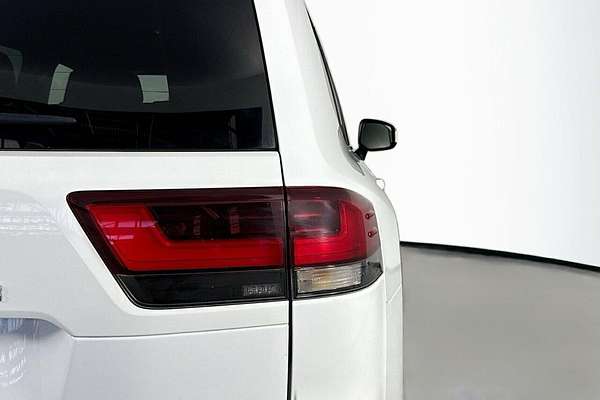 2024 Toyota Landcruiser GXL FJA300R