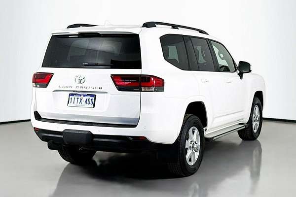 2024 Toyota Landcruiser GXL FJA300R