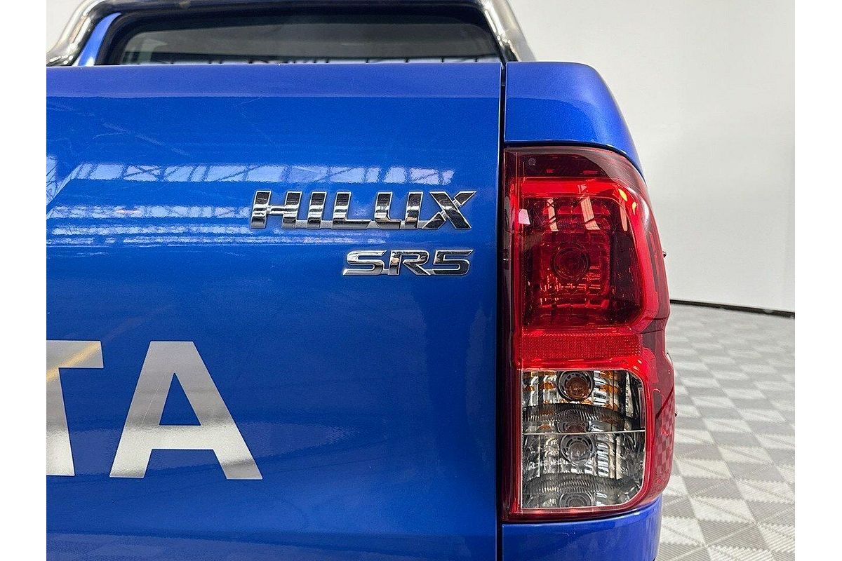 2016 Toyota Hilux SR5 GUN126R 4X4