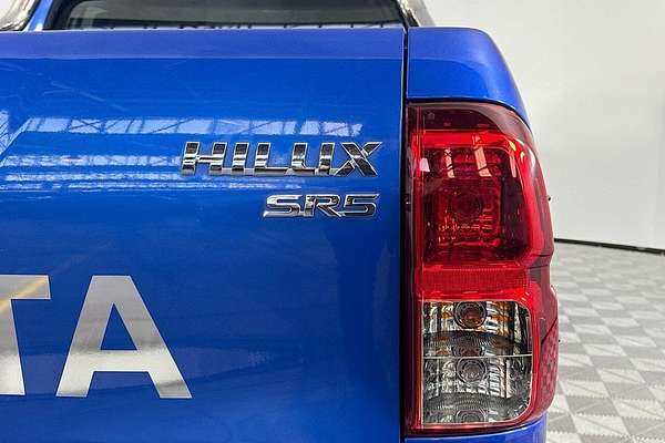 2016 Toyota Hilux SR5 GUN126R 4X4