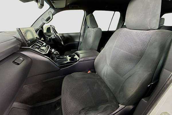 2024 Toyota Landcruiser GXL FJA300R