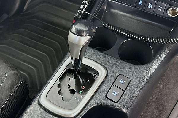 2016 Toyota Hilux SR5 GUN126R 4X4