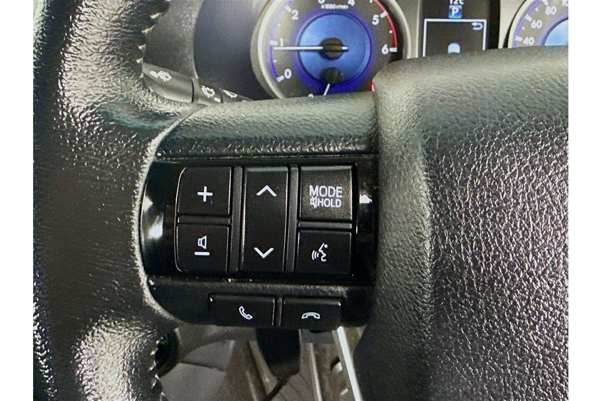 2016 Toyota Hilux SR5 GUN126R 4X4