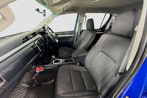 2016 Toyota Hilux SR5 GUN126R 4X4