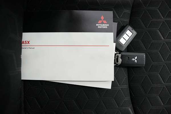2021 Mitsubishi ASX ES Plus XD