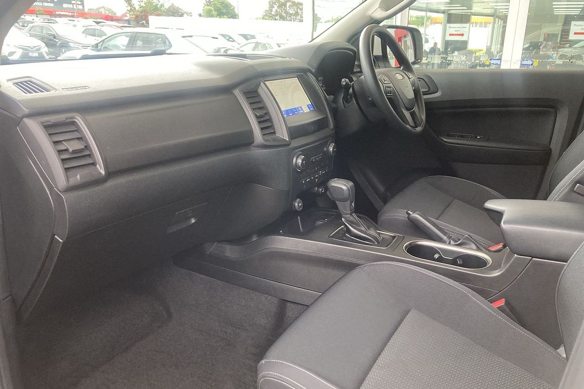 2022 Ford Everest Ambiente UA II 3.2L