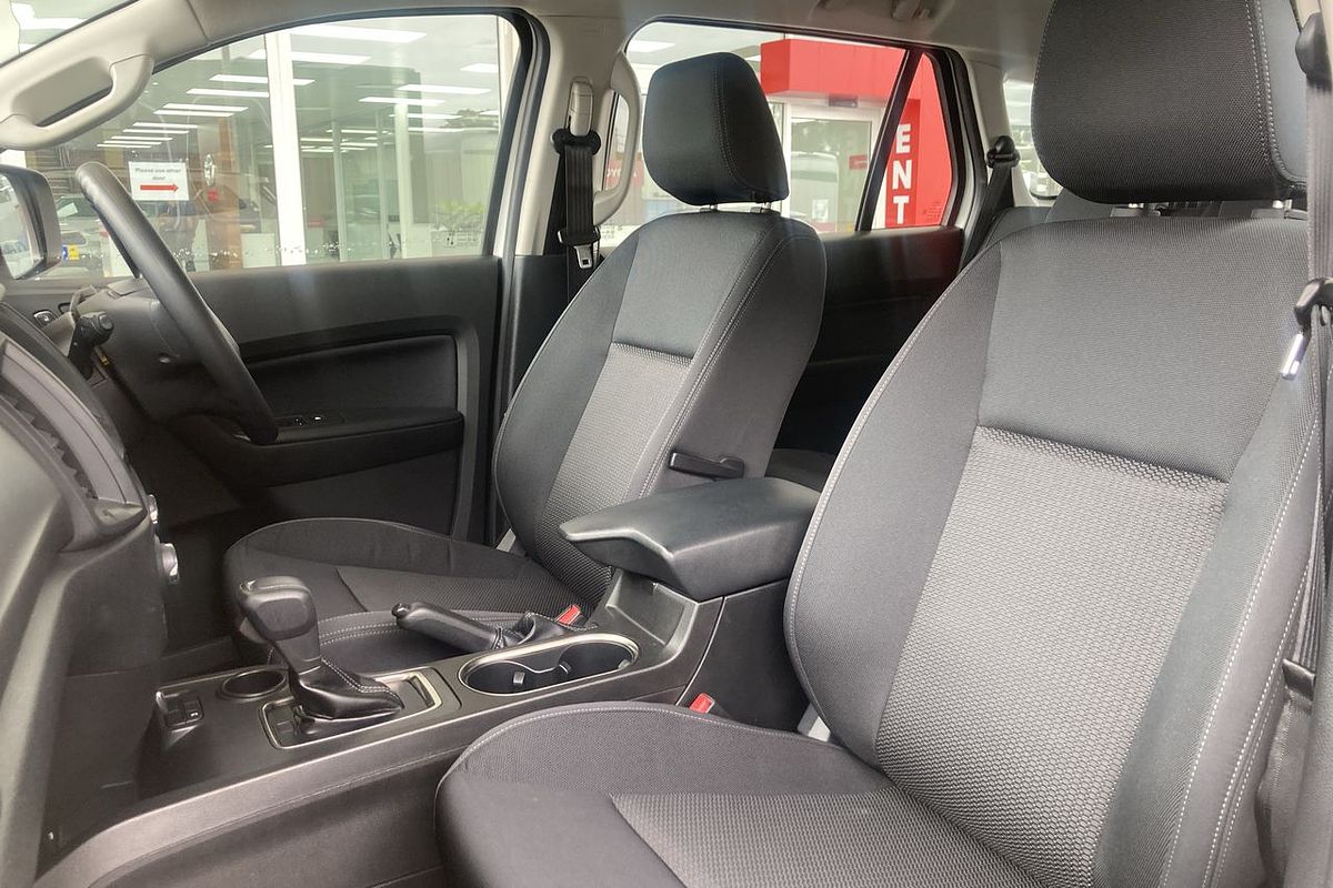 2022 Ford Everest Ambiente UA II 3.2L