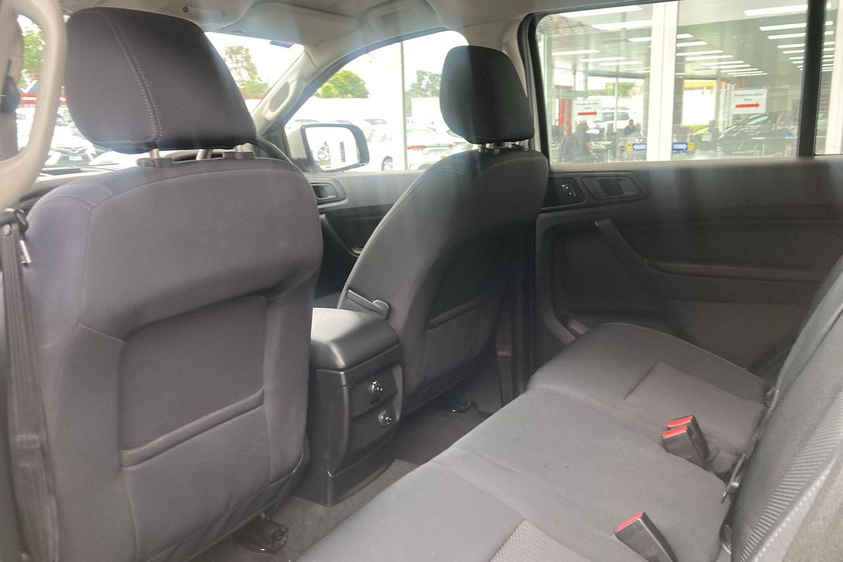 2022 Ford Everest Ambiente UA II 3.2L