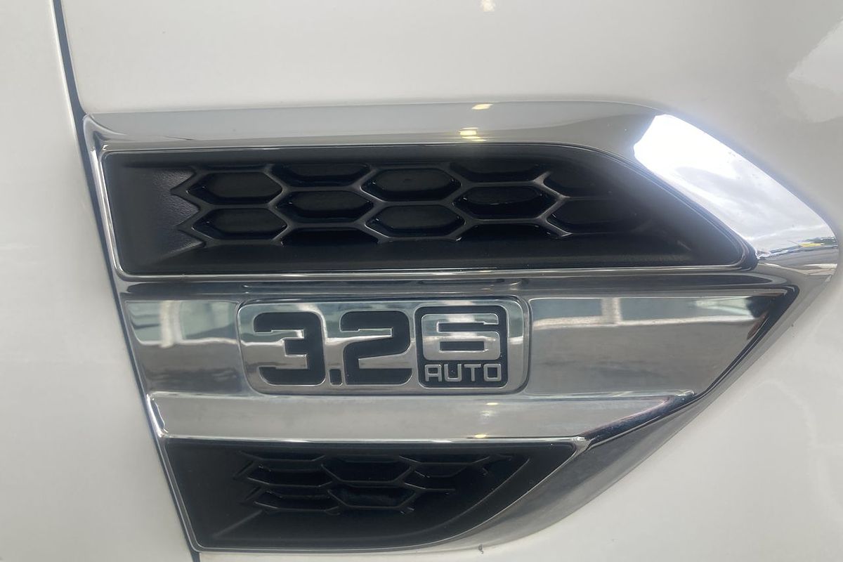 2022 Ford Everest Ambiente UA II 3.2L