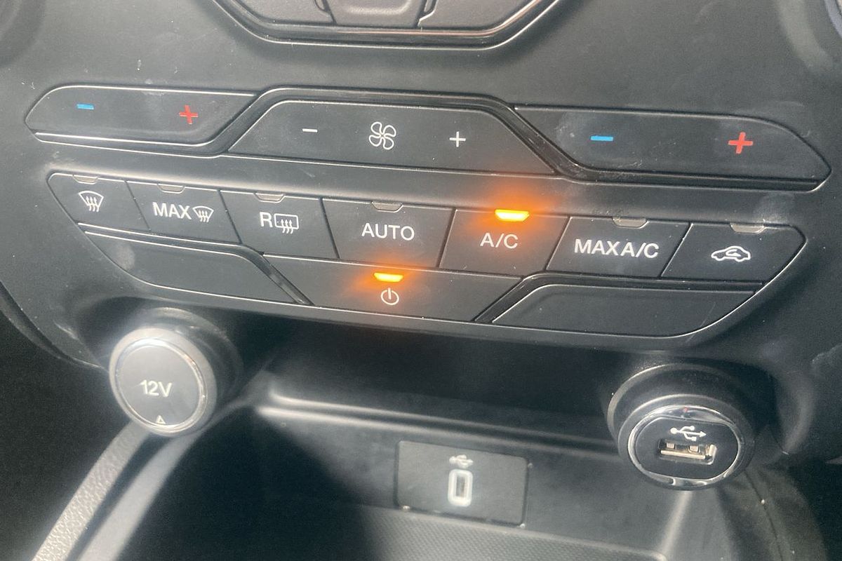 2022 Ford Everest Ambiente UA II 3.2L