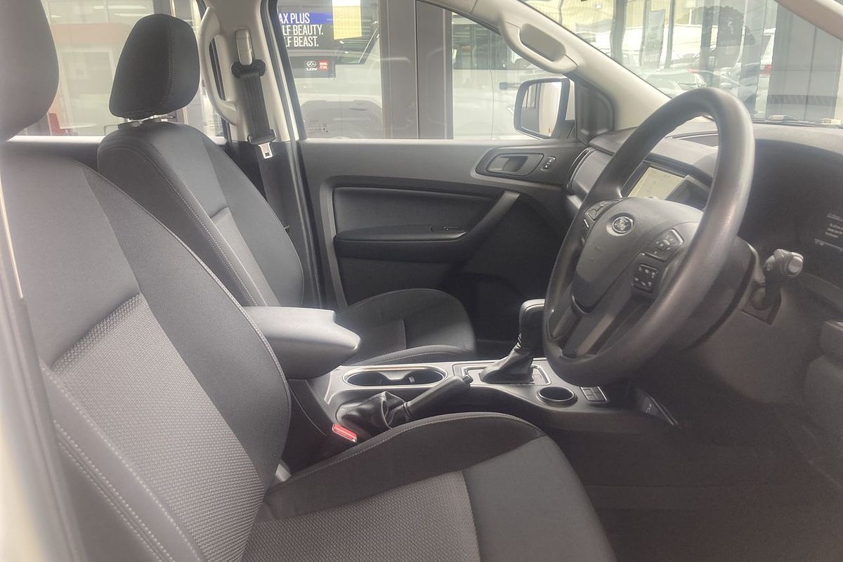 2022 Ford Everest Ambiente UA II 3.2L