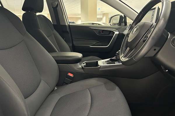 2021 Toyota RAV4 GX MXAA52R