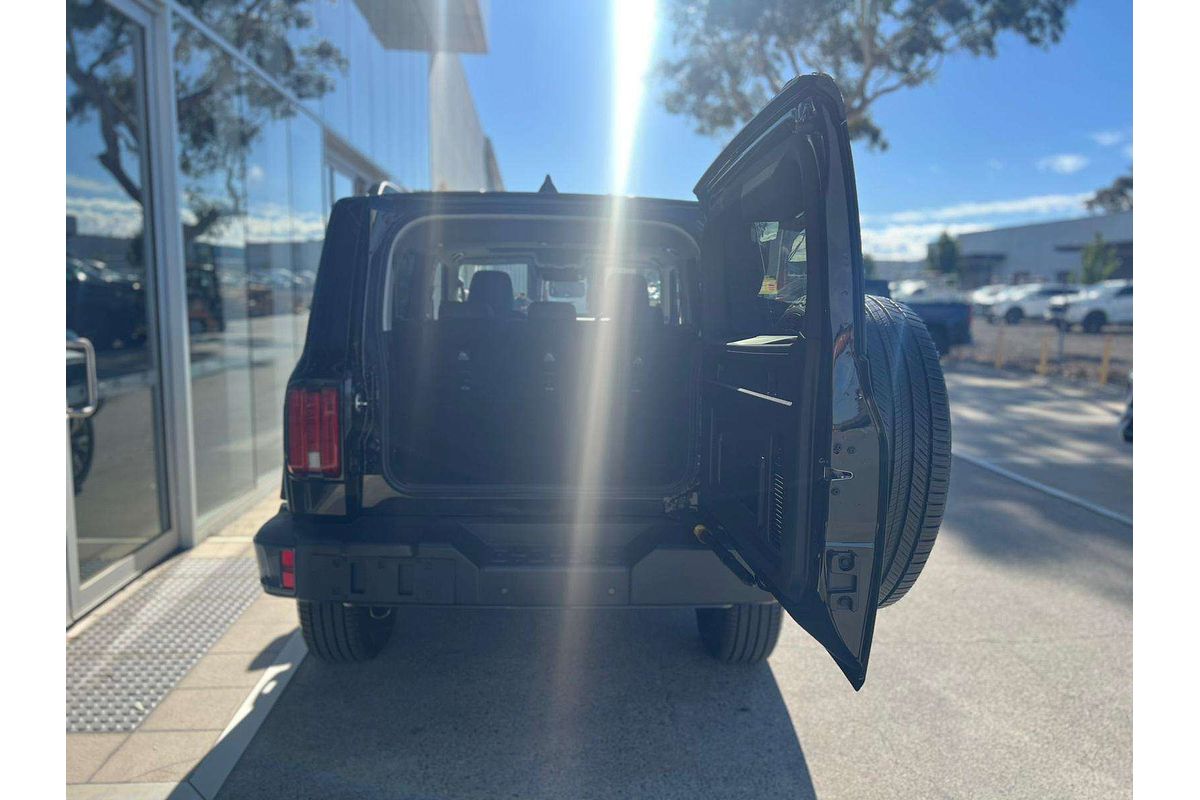 2025 GWM Tank 300 Ultra P01