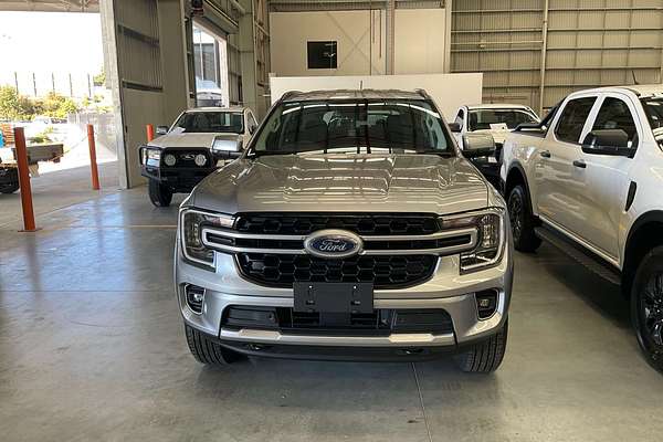 2024 Ford Everest Ambiente 2.0L